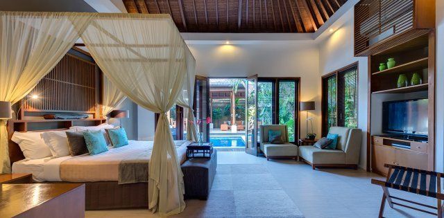 Villa Lakshmi Toba, Guest Bedroom 1